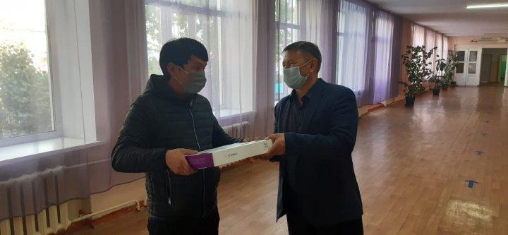 Ноутбук ретінде көмек