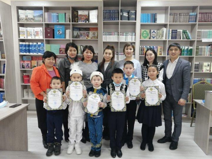 "Тәуелсіз елдің ұланы" мәнерлеп оқу байқауы өтті.