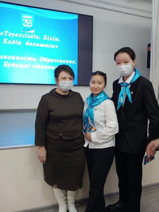 "ТӘУЕЛСІЗДІК. БІЛІМ. ЕЛДІҢ БОЛАШАҒЫ" атты қалалық дөңгелек үстел өтті.